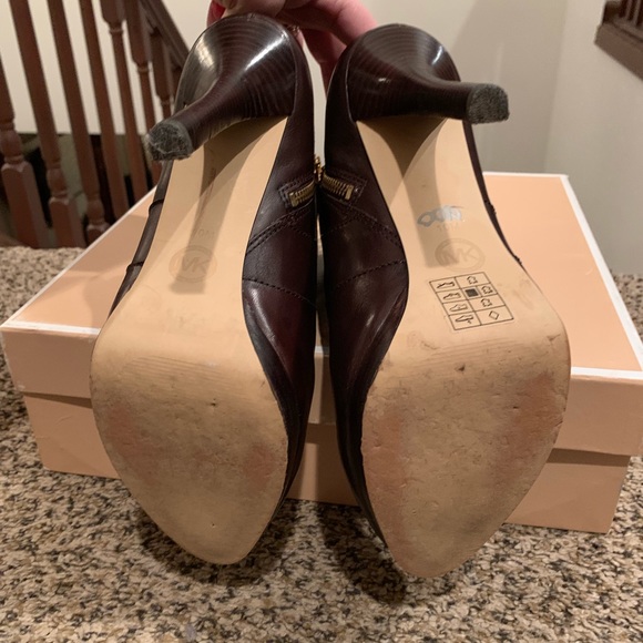 Michael Kors Deep Chocolate Brownie Bootie - Picture 4 of 8